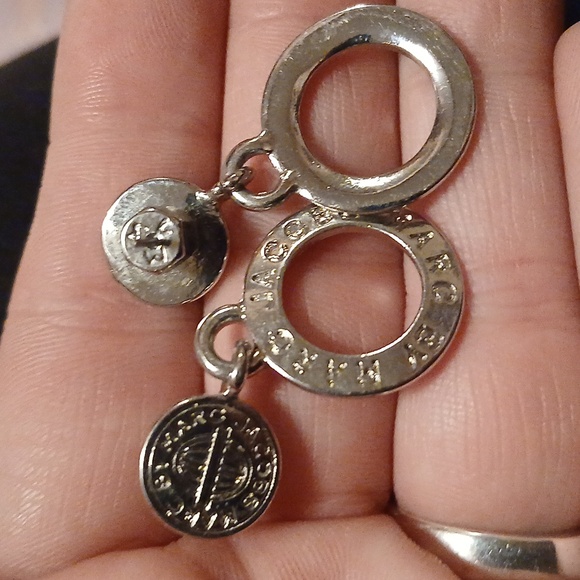 Marc Jacobs silver toned post earrings - Picture 4 of 8